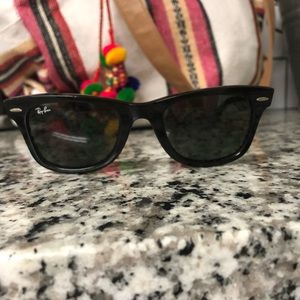 Ray-Ban Wayfarer Sunglasses